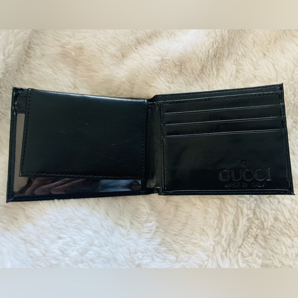 Gucci men’s wallet - Picture 2 of 4